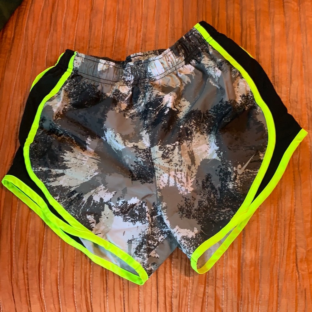 Nike Dri Fit Tempo Shorts